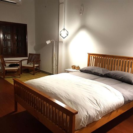 The Roost Hostel Хошимин Екстериор снимка