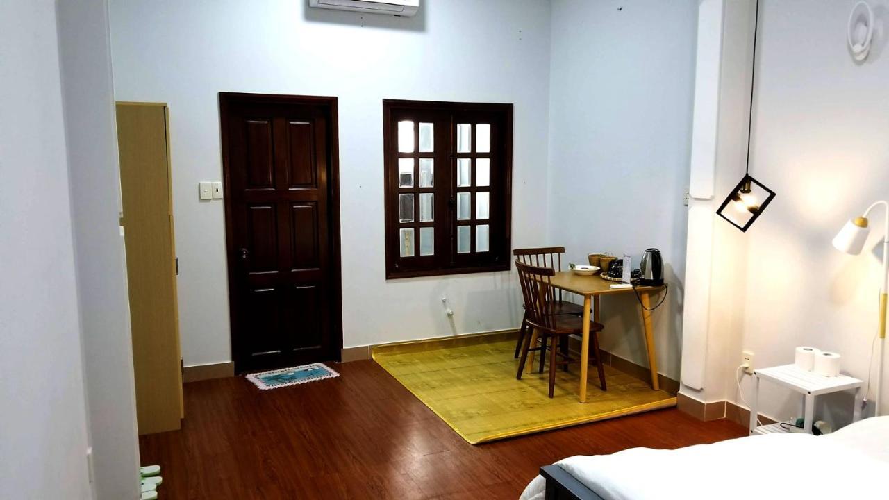 The Roost Hostel Хошимин Екстериор снимка